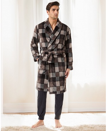 Men's long winter coat, long-sleeved double-breasted dinner jacket collar, check print, and side pockets.