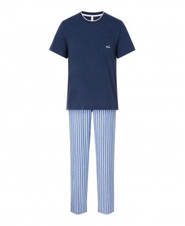 Men's long pyjamas, striped print, plain closed jacket, round neck, short sleeves and long striped trousers.