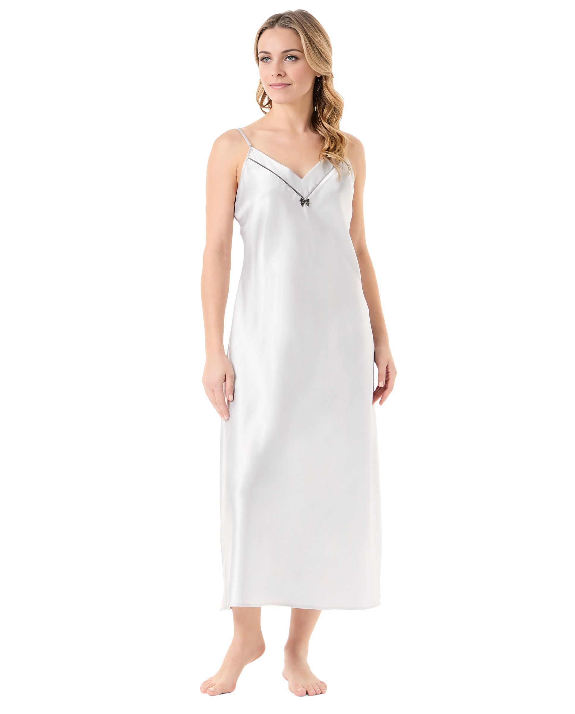 Women's long nightgown with satin straps, Christmas style