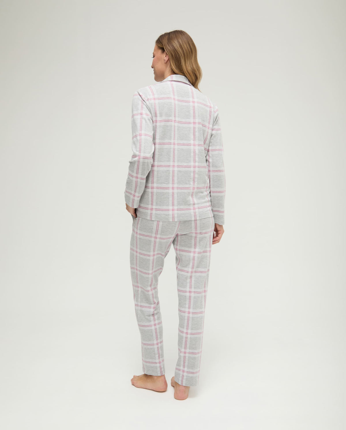 Pijama de invierno manga larga abierto de cuadros malva
