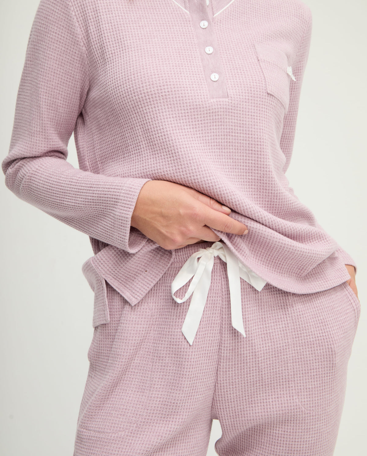 Pijama de invierno manga larga vigoré malva cuello pico de cuadritos