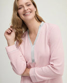 Pijama de invierno manga larga lencero de raso marfil