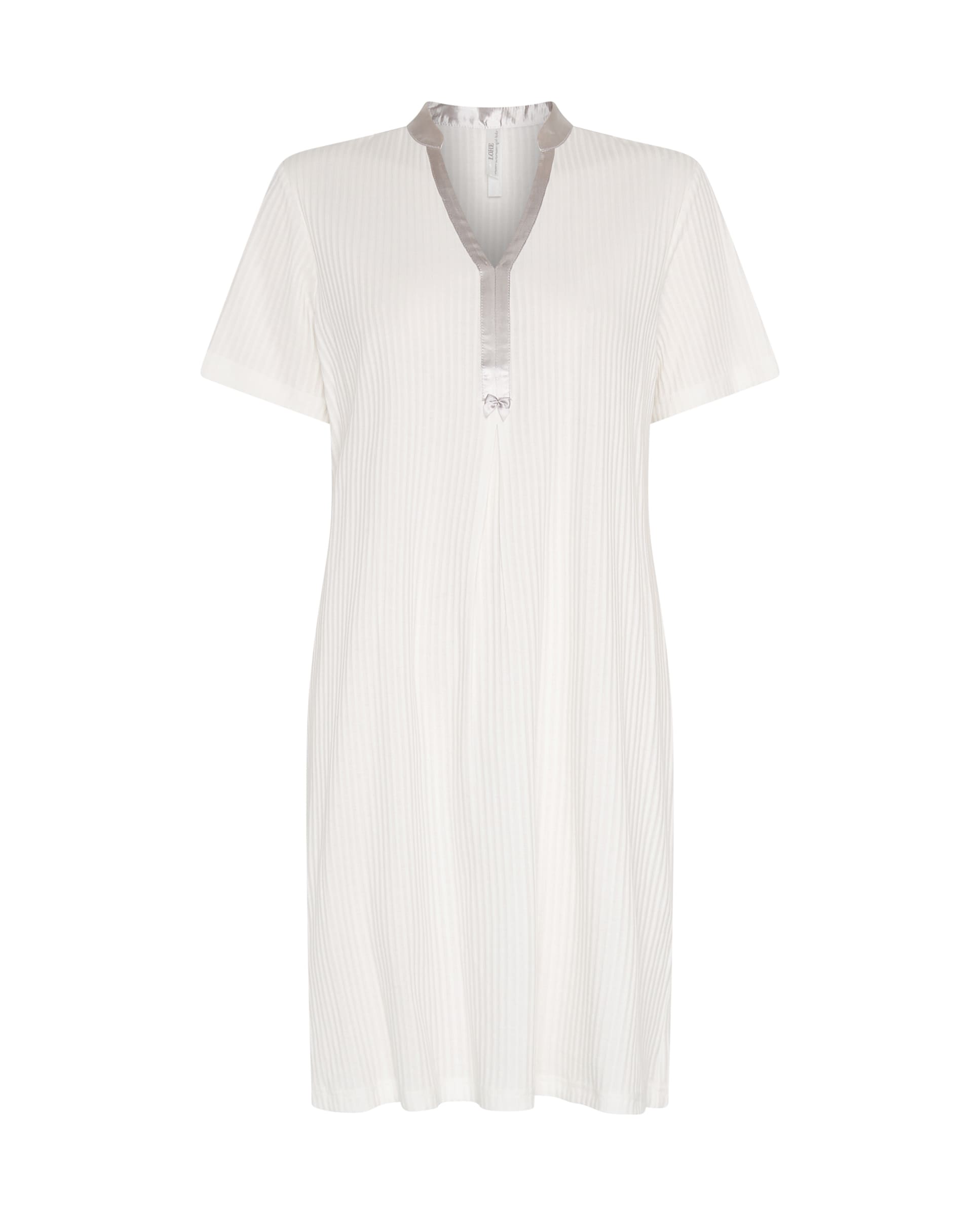 Camisón de invierno manga corta lencero de raso marfil