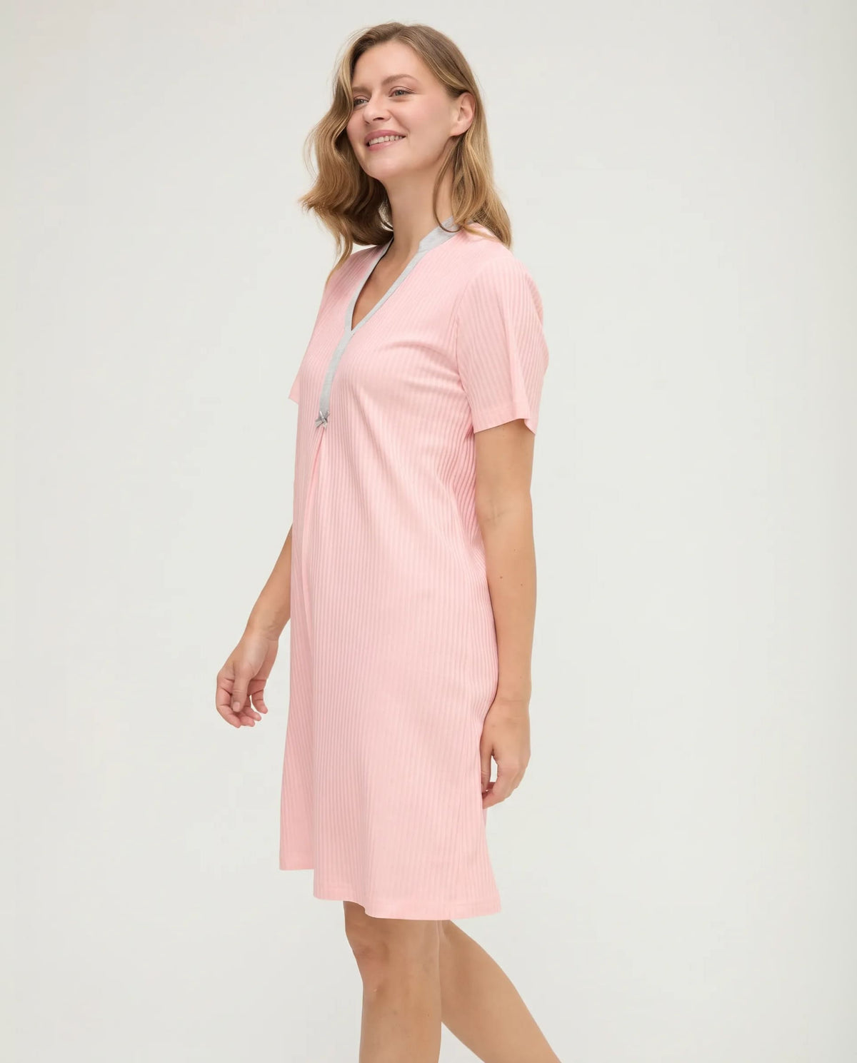 Camisón de invierno manga corta lencero de raso marfil