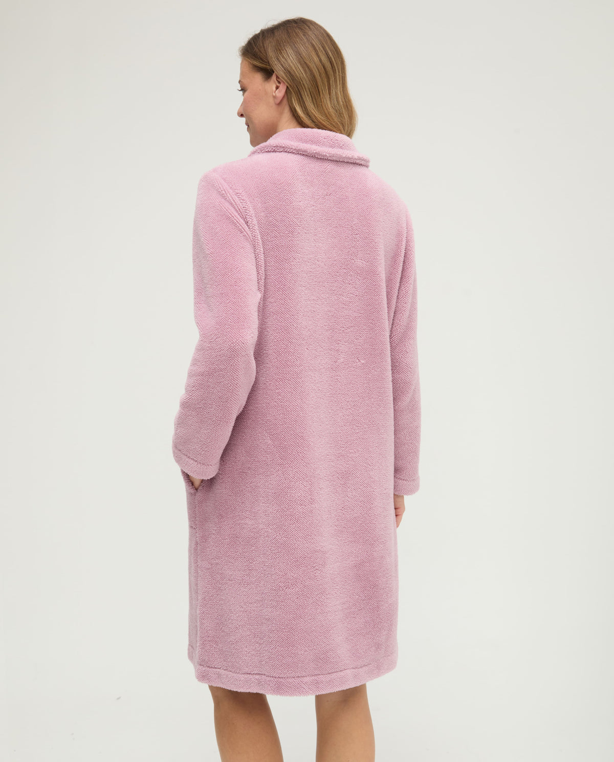 Bata de invierno a la rodilla jacquard malva con bolsillos