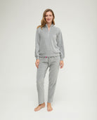 Pijama de invierno manga larga terciopelo gris con cremallera