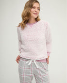 Pijama de invierno manga larga borreguillo malva de cuadros