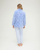 Conjunto pijama y bata de invierno vigoré azul de corazones
