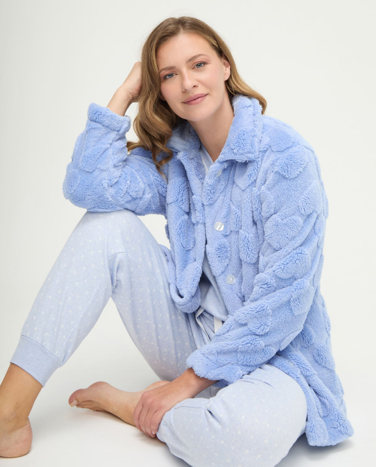 Conjunto pijama y bata de invierno vigoré azul de corazones