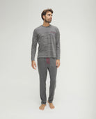 Pijama de hombre de invierno manga larga gris de rayas cuello redondo
