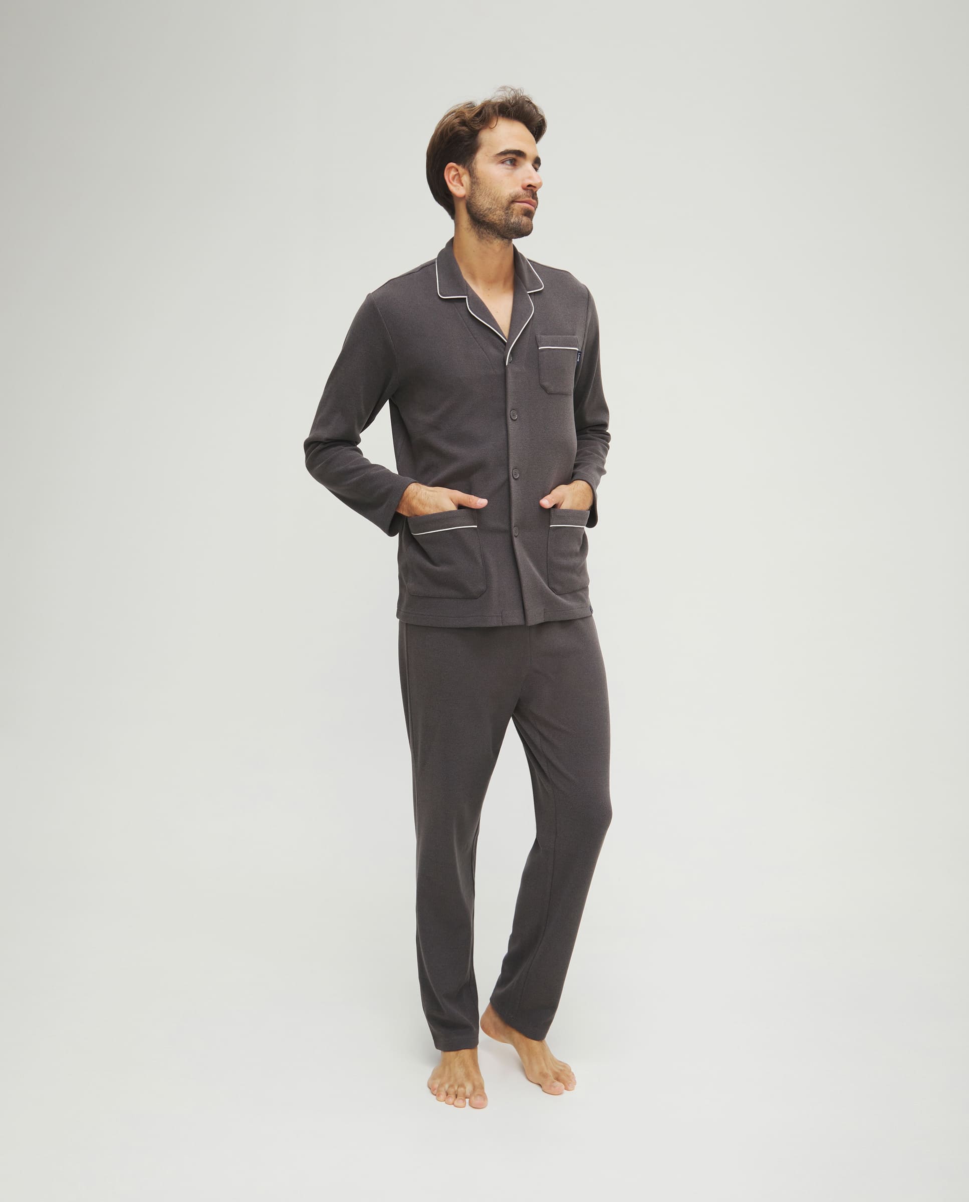 Pijama de hombre de invierno manga larga abierto gris con vivo