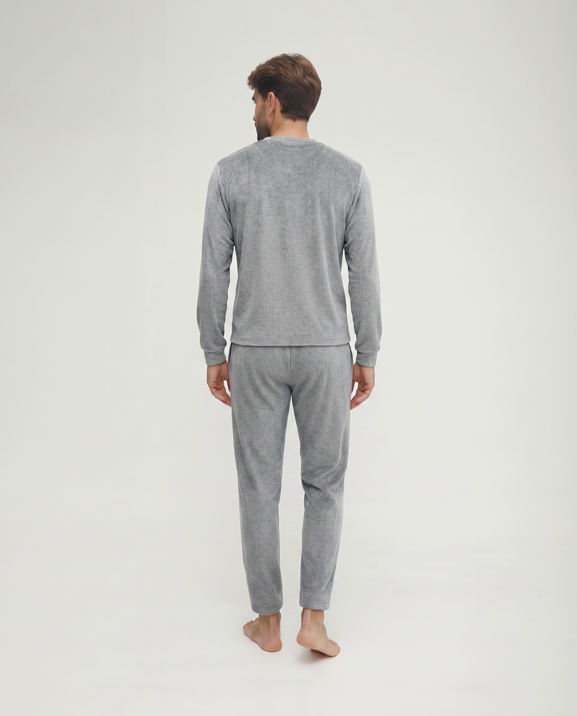 Pijama de hombre de invierno manga larga vigoré gris cuello pico