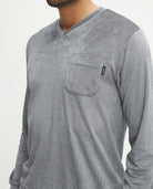 Pijama de hombre de invierno manga larga vigoré gris cuello pico