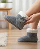 ✅ Botas de mujer para casa borreguillo jacquard gris | LOHE ®