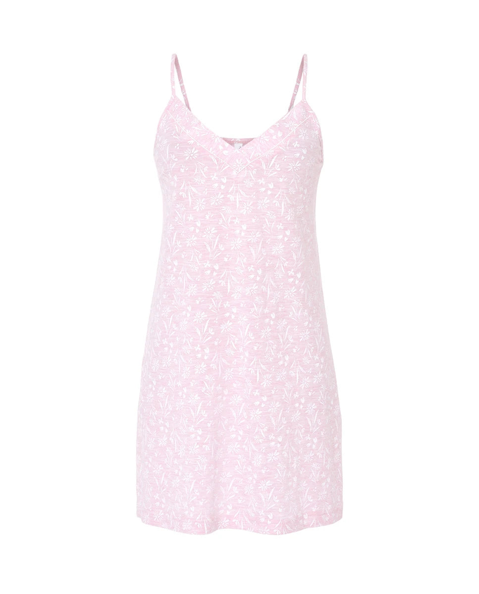 Camisón corto punto rosa con florecitas cuello pico con vivo y tirantes.