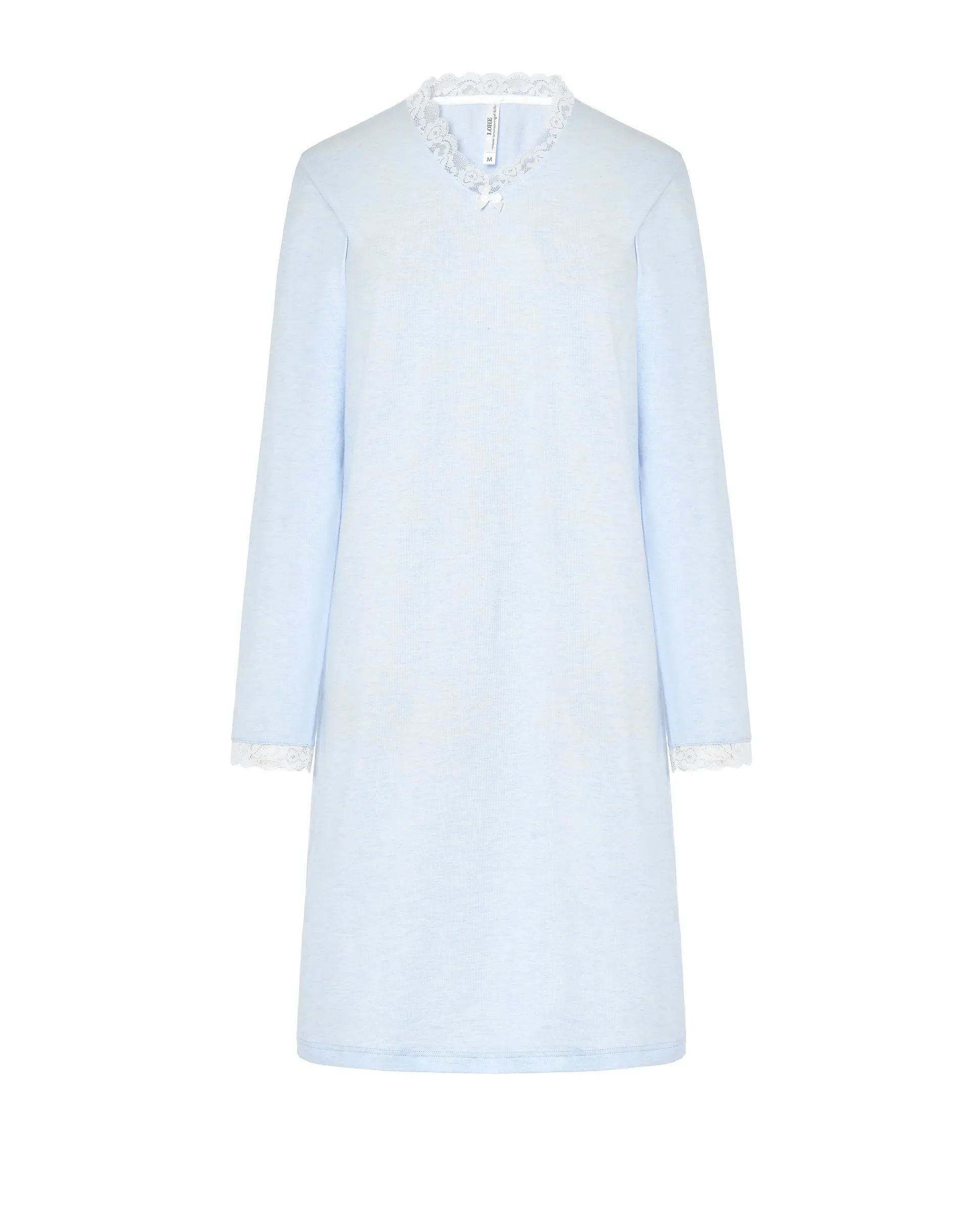 Camisón lencero celeste con encaje, escote en pico y clásica manga larga.