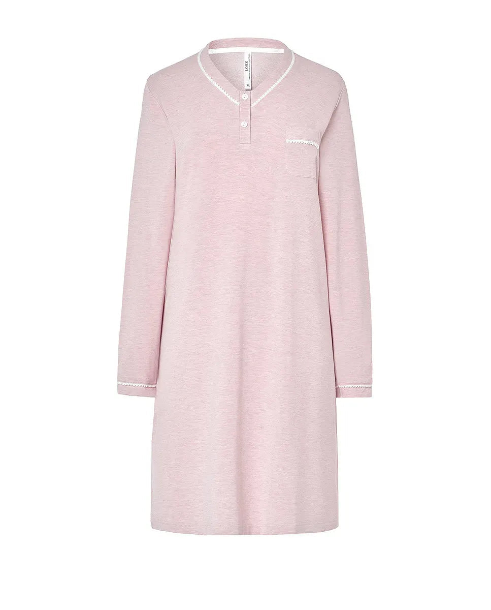 Camisón de vigoré rosa suave con escote en pico abotonado y bolsillo decorativo