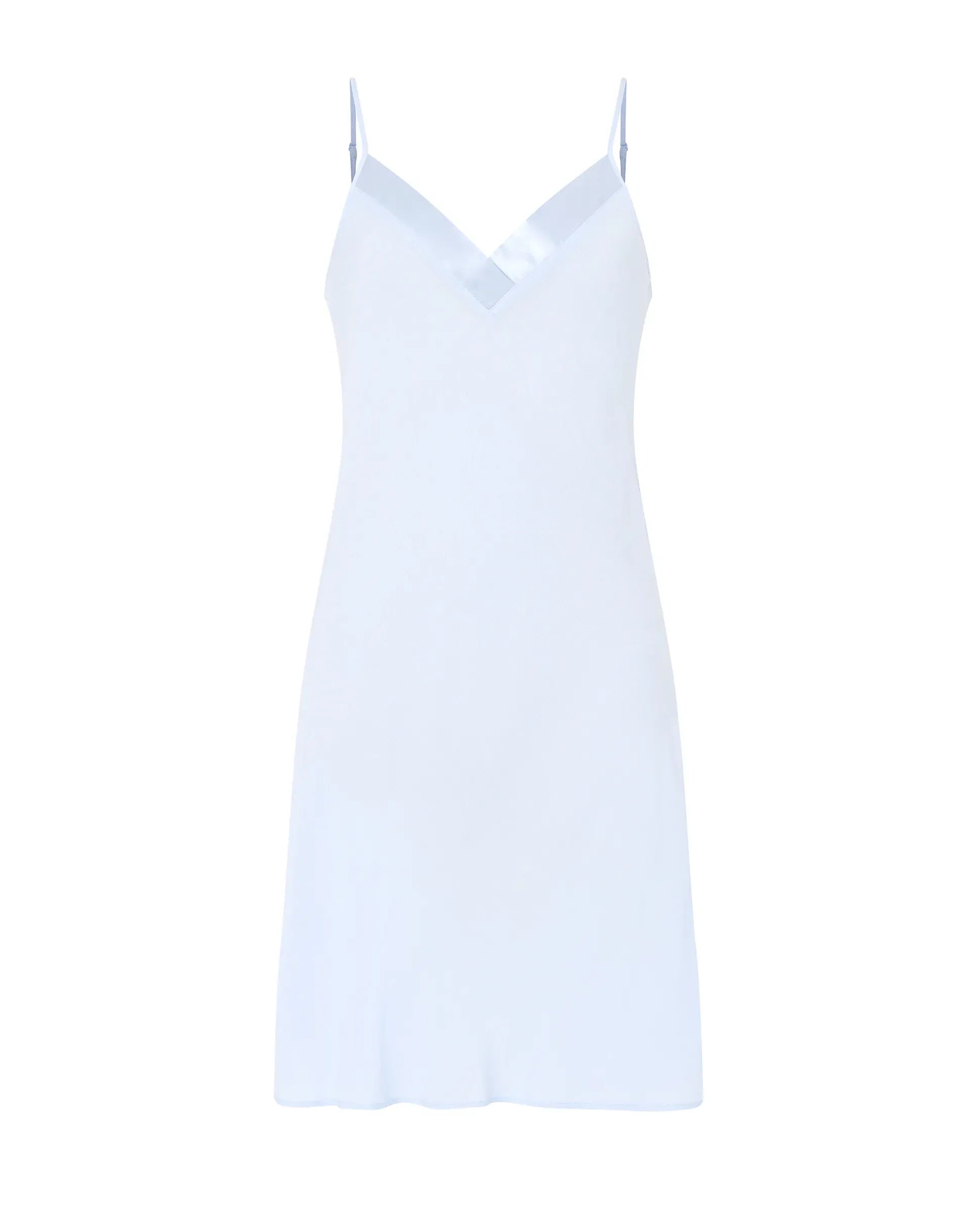 Camisón corto de mujer Lohe, tejido jacquard de viscosa celeste, con vivo de raso y tirantes.