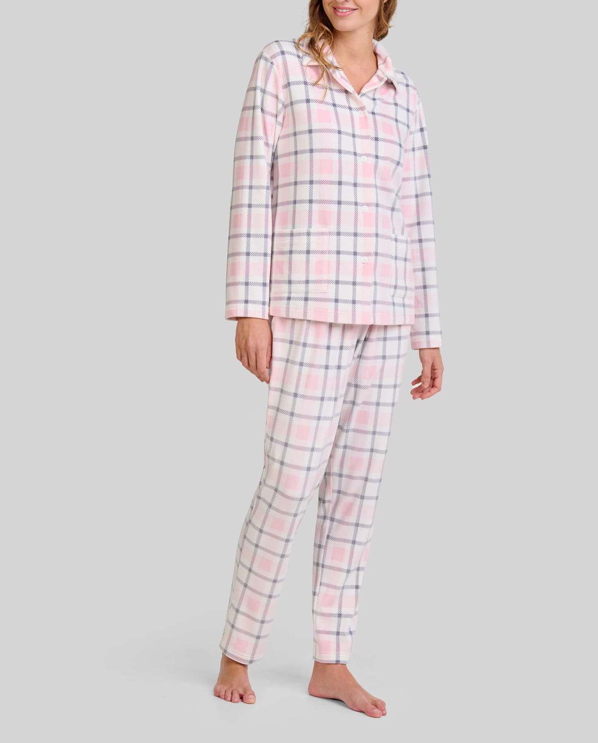 ✅ Pijama camisero largo en micropolar de cuadros rosas y grises | LOHE ®