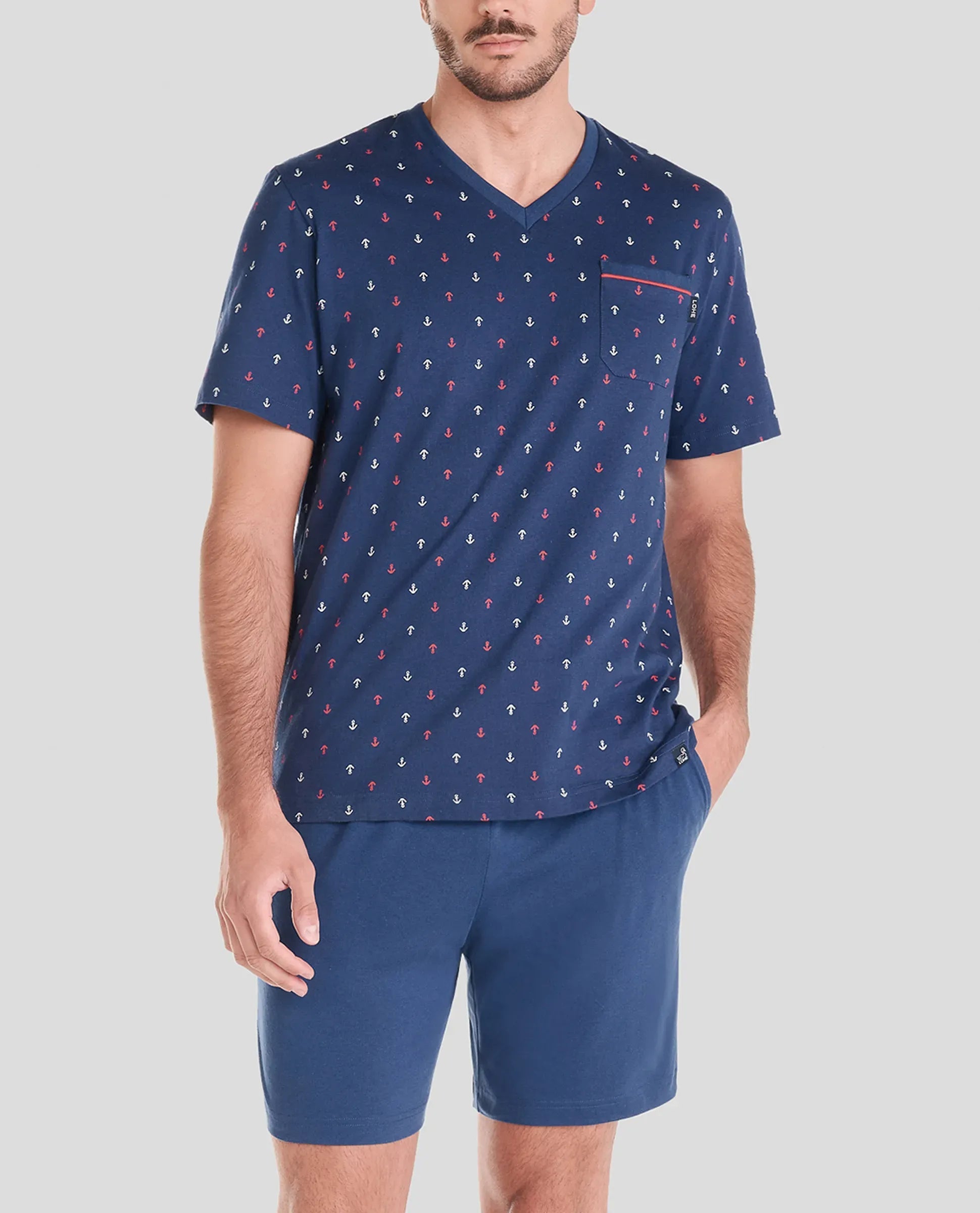 ¡Descubre este pijama corto de hombre perfecto para el verano! Ideal para los días calurosos.