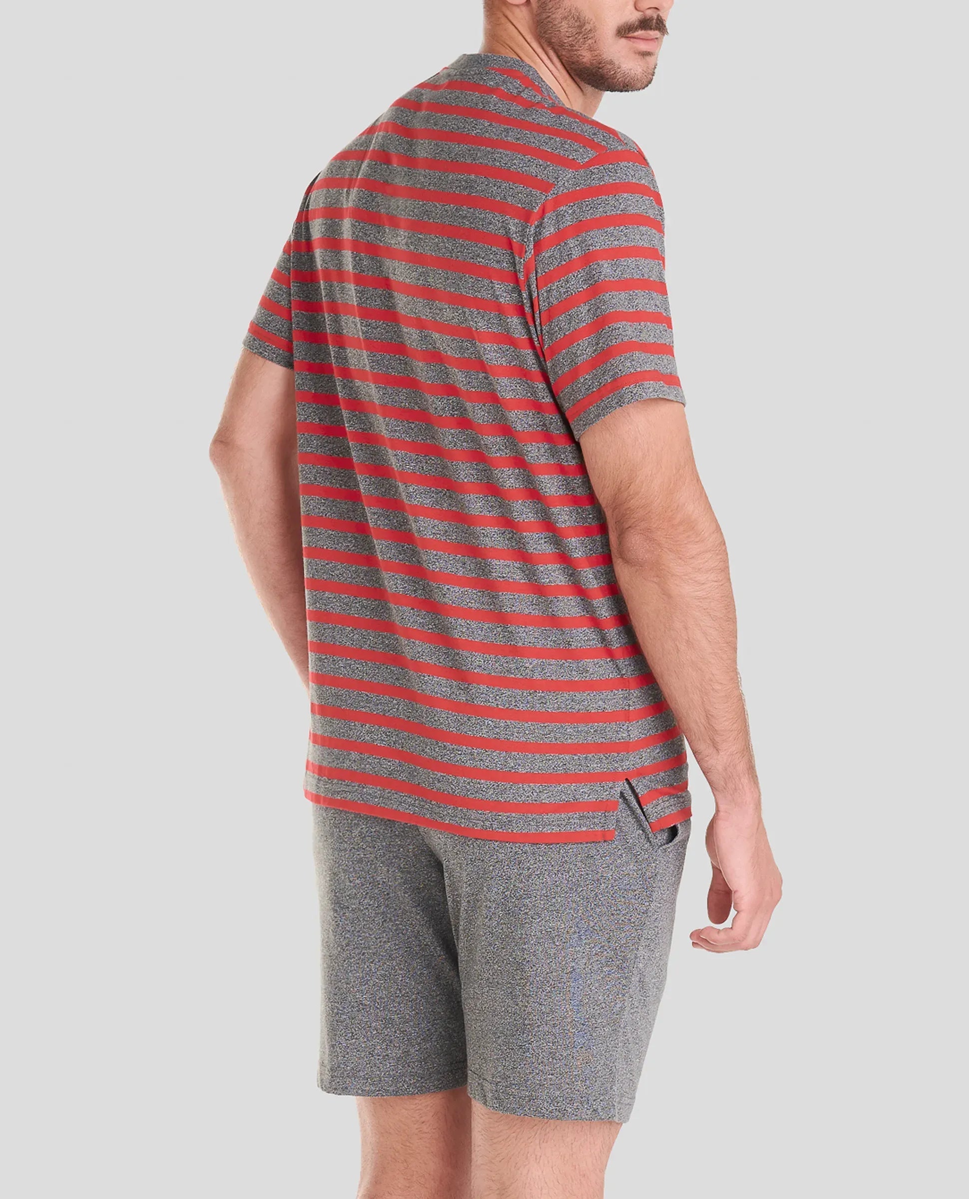 Pijama de rayas de manga corta para verano con pantalón corto liso
