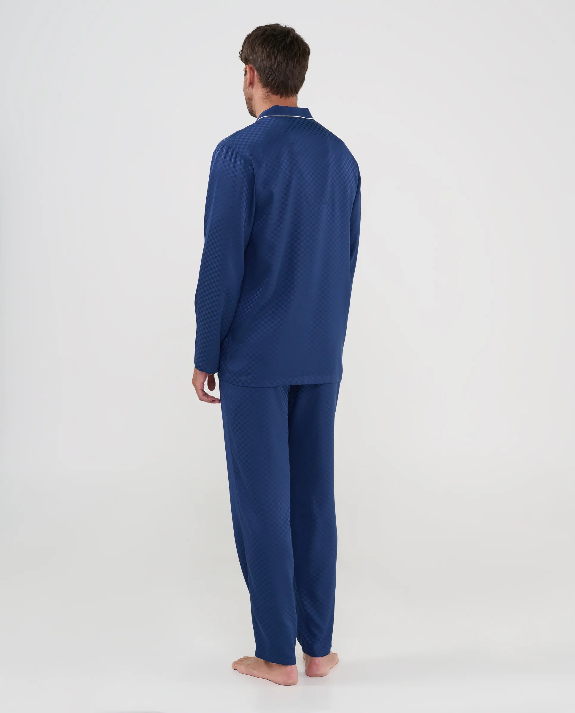 Pijama completo de hombre para invierno, tejido jacquard de cuadros marino, con manga larga y pantalón largo.