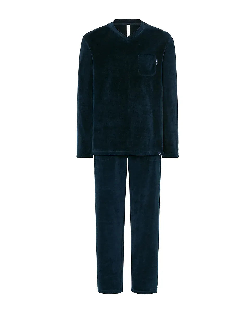 Hombre con bata cruzada de invierno jacquard cuadros marino y pantalón pijama a juego