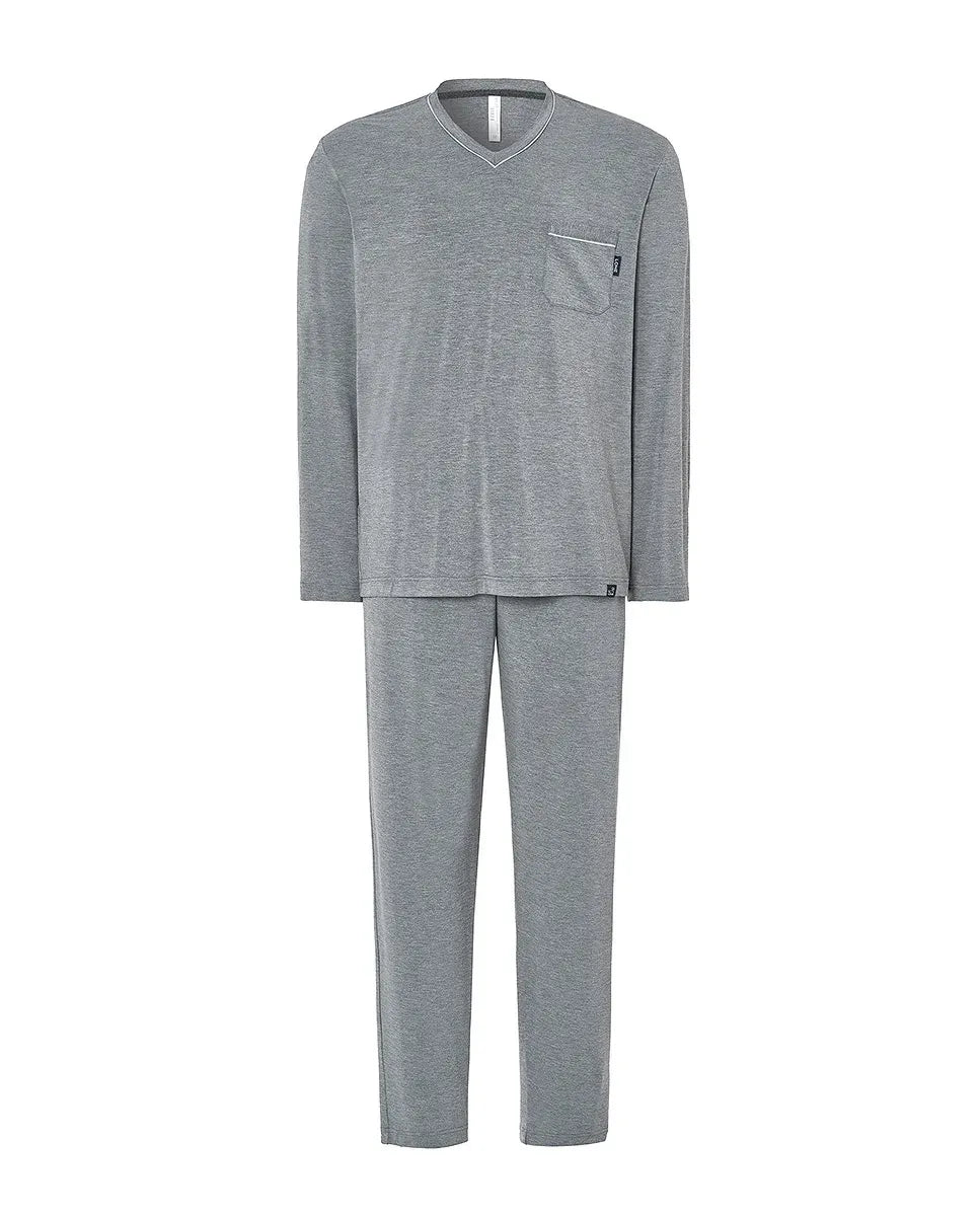 Pijama Lohe de hombre, suave tejido, escote en pico, manga larga y pantalón largo y bolsillos laterales.