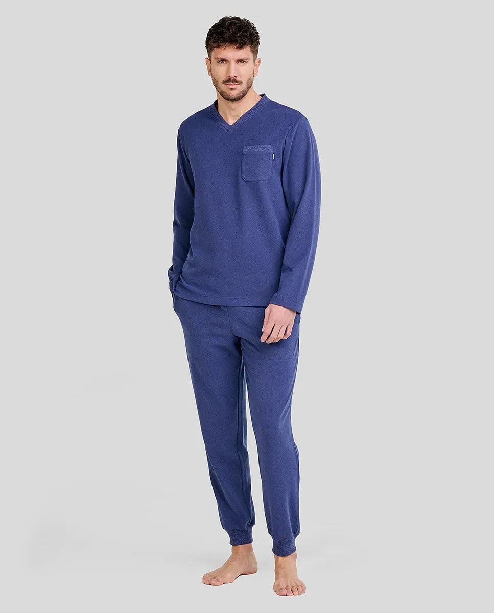 Pijama de hombre largo para invierno en cálido tejido marino y  escote en pico