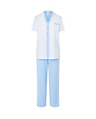 Pijama largo de mujer, top abierto de manga corta blanco plumeti celeste, abotonado y pantalón de cuadritos celeste.