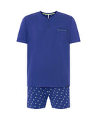 Pijama veraniego de punto para hombre azul de manga corta, cuello abotonado y pantalón corto de tortuguitas y bolsillos