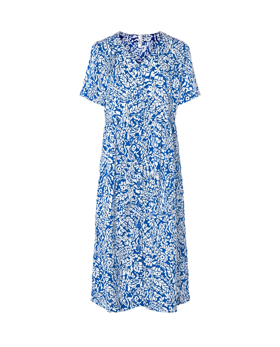 Vestido de baño largo de mujer de manga corta en plana, abierto con botones, cuello pico, estampado azul de flores.